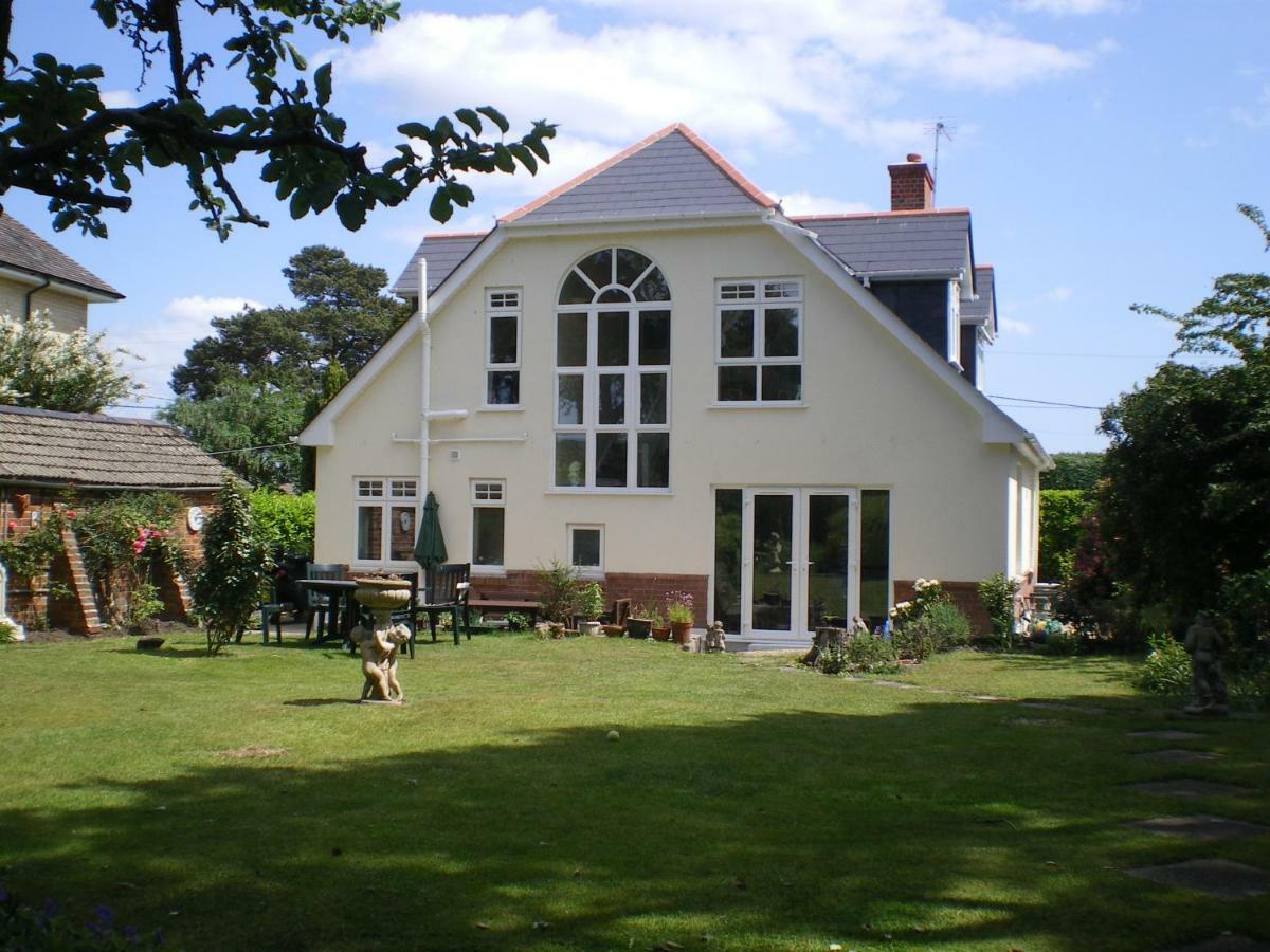 Heatherdene House Corfe Mullen Exteriör bild